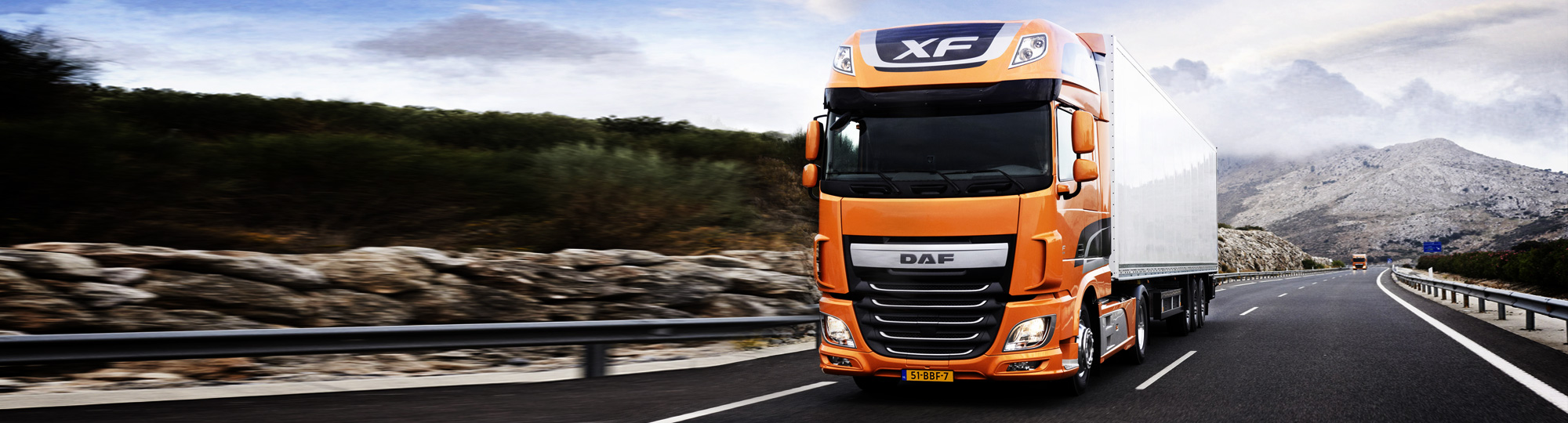 Nowoczesny tabor samochodów ciężarowych - DAF EURO 6